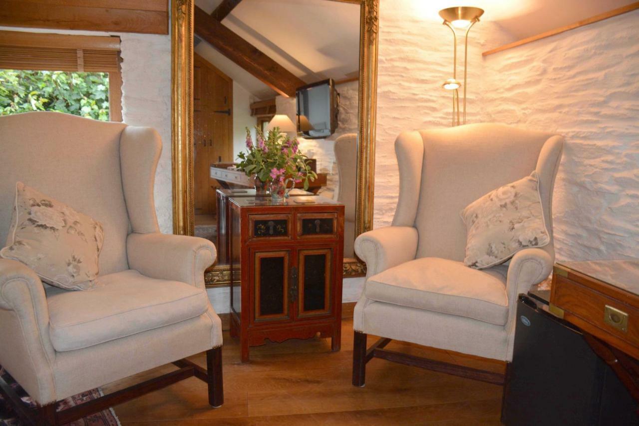 Kerswell Farmhouse Тотнис Екстериор снимка